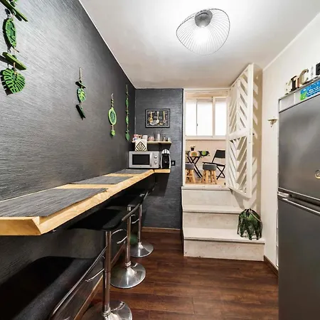 Newhouse Dei Mille Bari