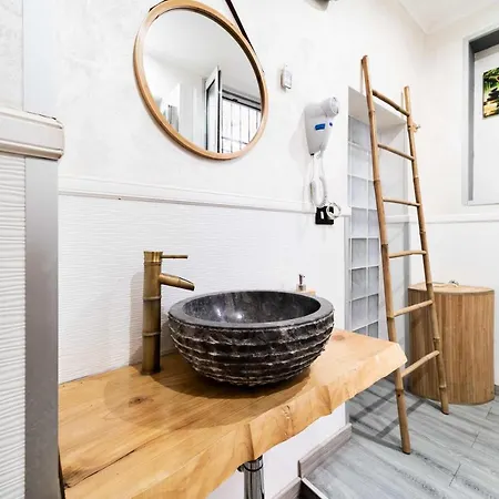 Newhouse Dei Mille Apartment Bari