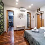 Apartment Newhouse Dei Mille Bari